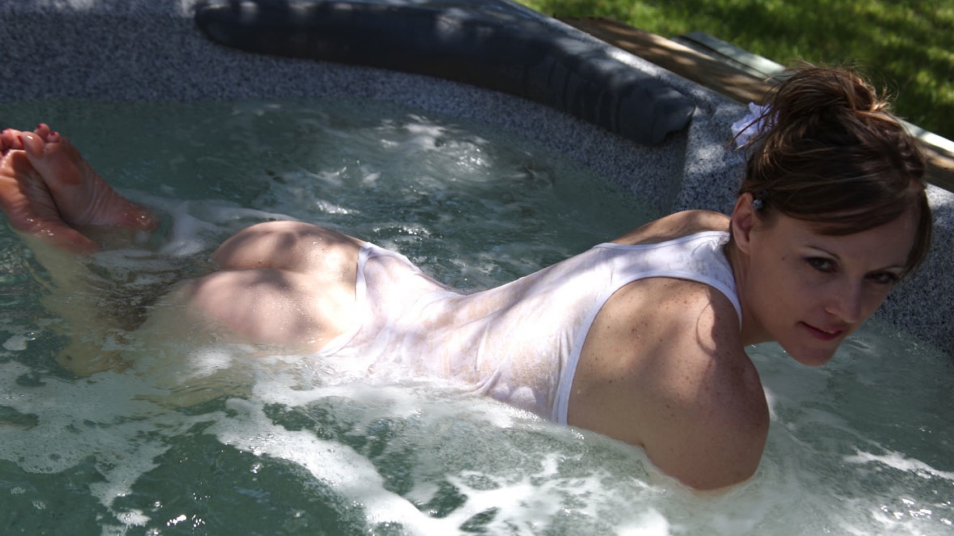 Lazy Afternoon And A Squirt